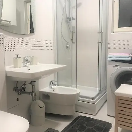 Ivano Apartment Icici